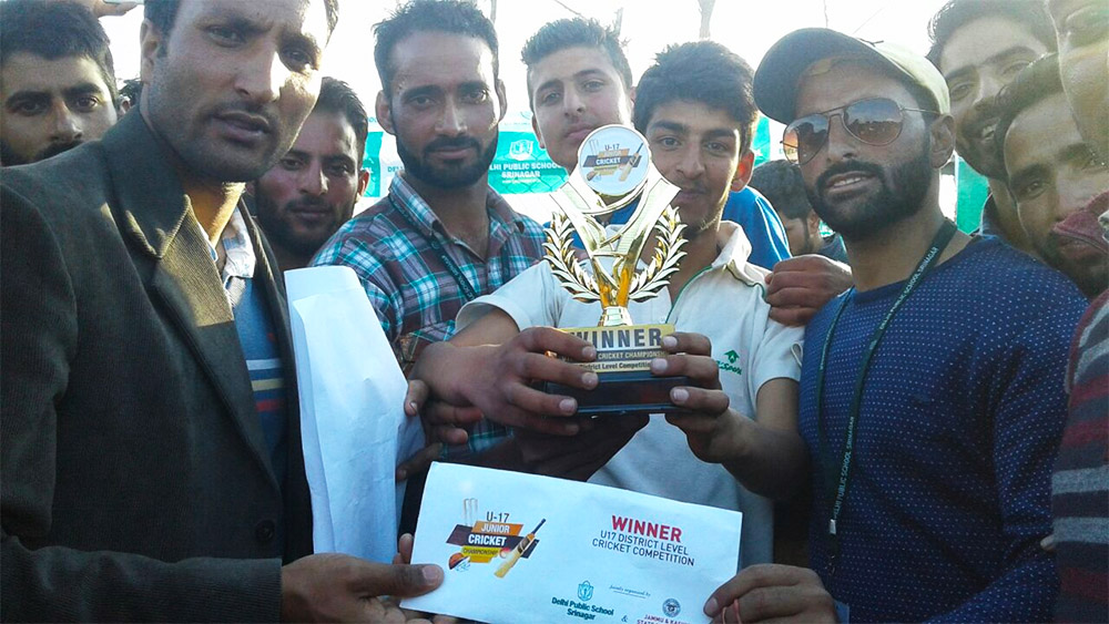 Qualifying teams from four blocks of district Kulgam