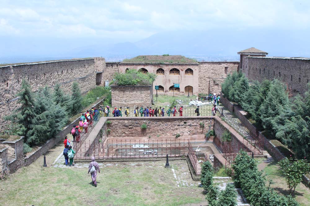 Grade IV students explore the history and culture of the region with a visit to Hari Parbat Fort