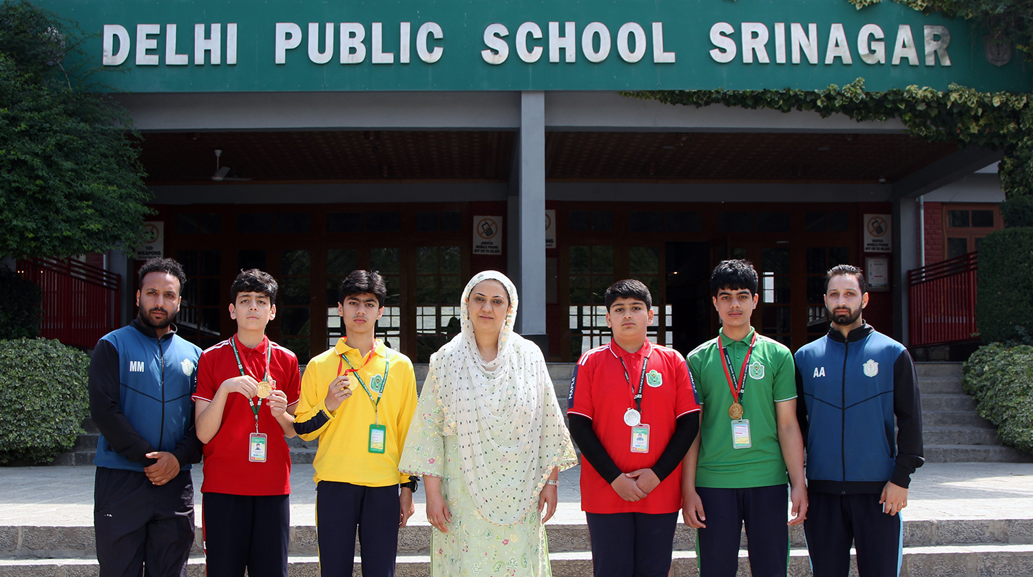 delhi-public-school-srinagar-shines-in-inter-school-badminton