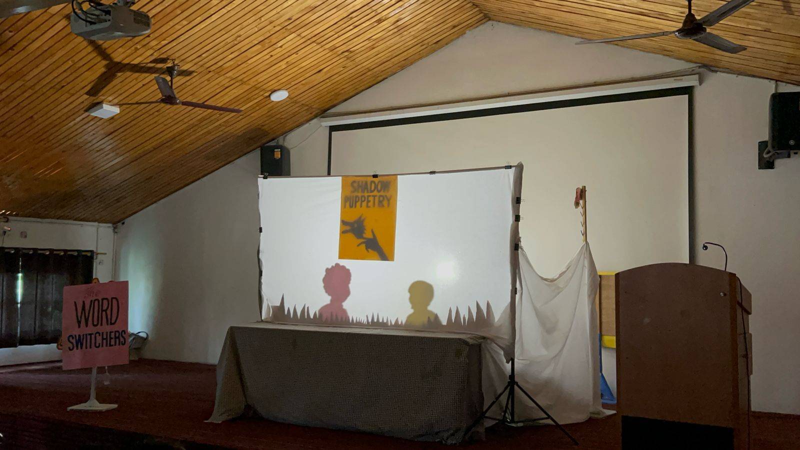 The Word Switchers – A Shadow Play About Kindness