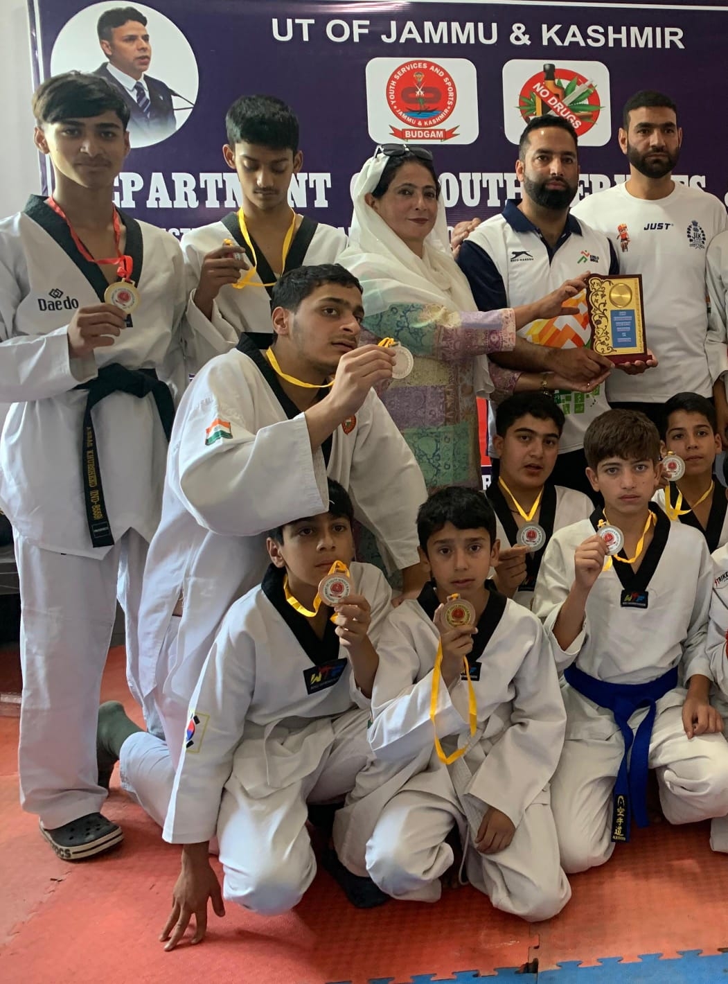 DPS Srinagar Student Secures Silver at Inter-District Provincial Taekwondo Championship